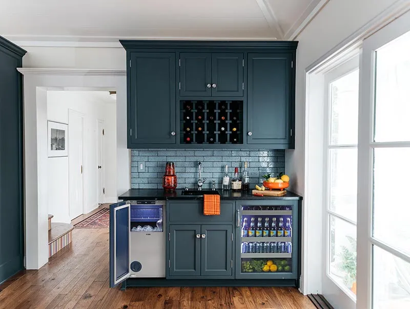 Beverage Refrigerator | Indoor