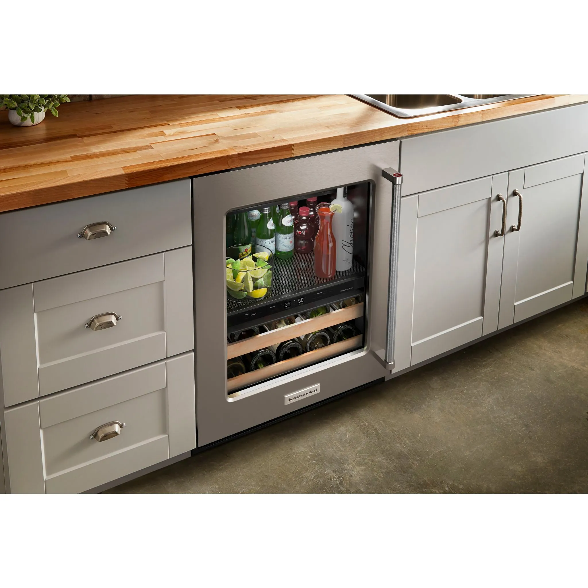 KitchenAid  24" Beverage Center with Glass Door and Wood-Front Racks (KUBL214KSB)