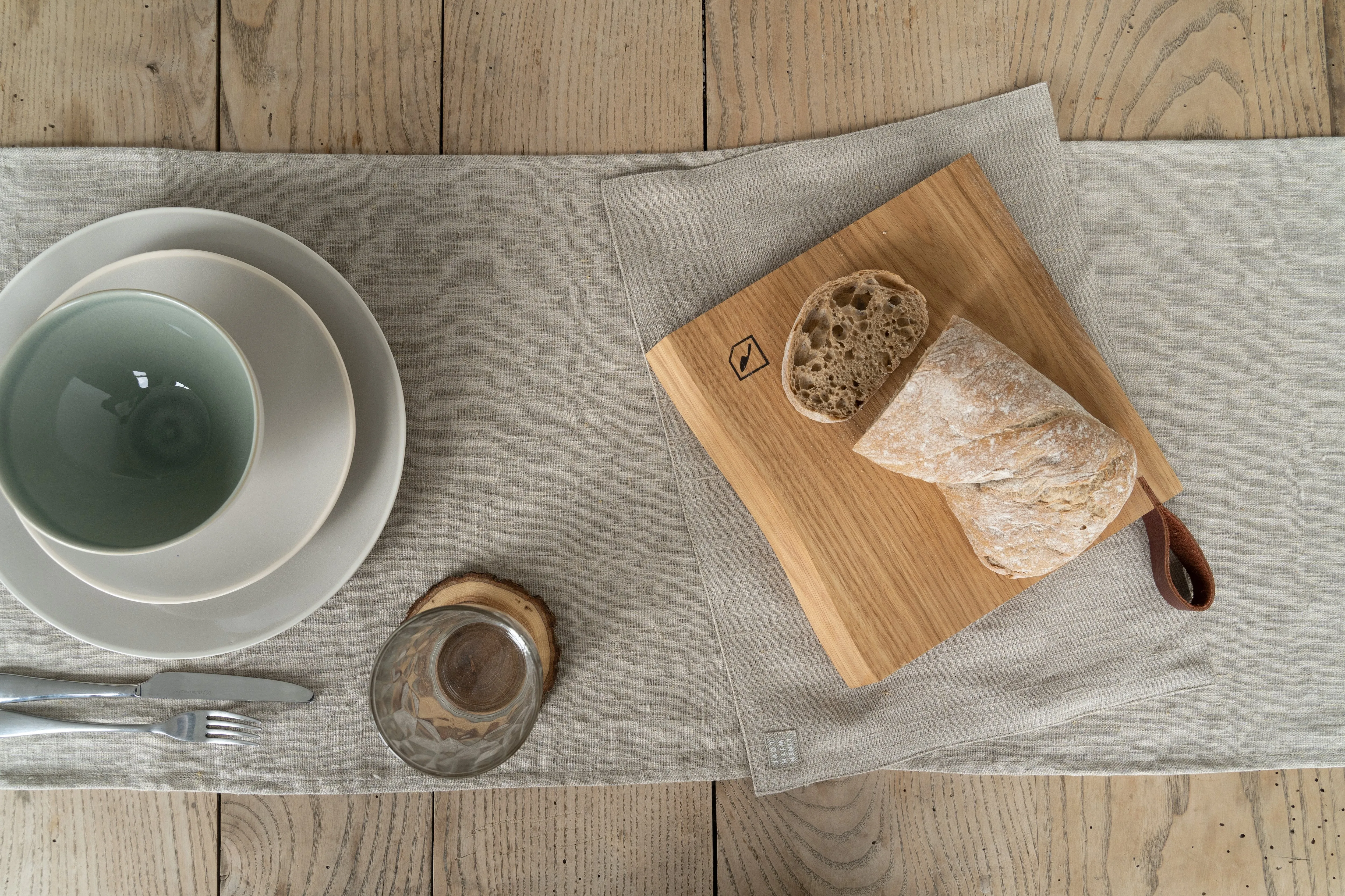 Small Oak Cutting Board by Mediea: Durable and Eco-Friendly