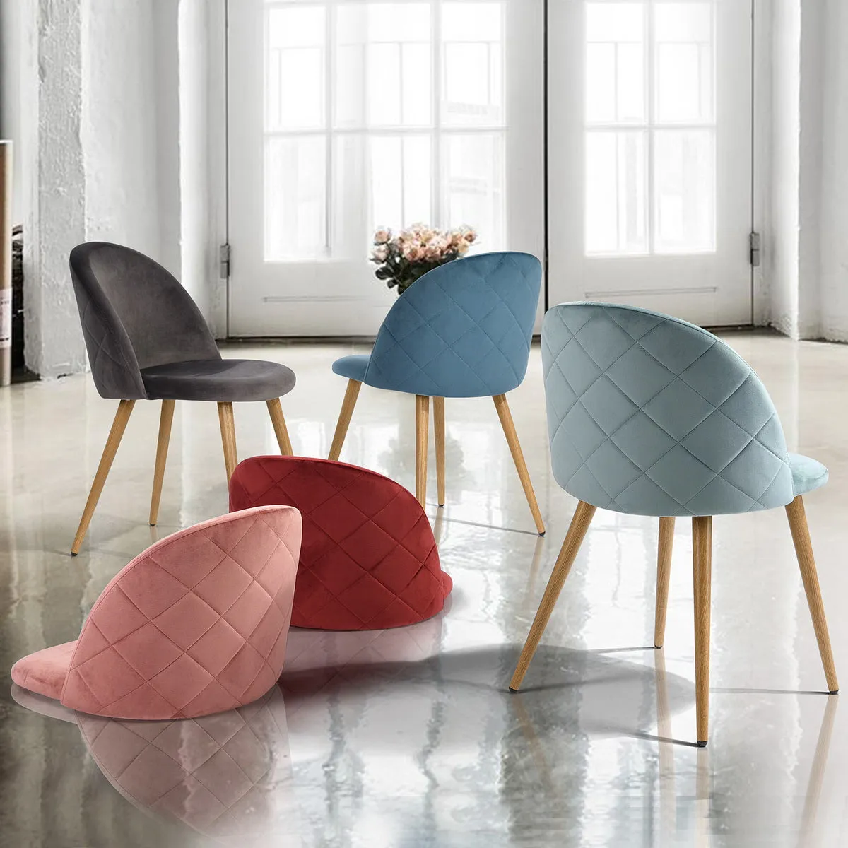 Modern and original velvet dining chair with graphic detail behind the back - ZOMBA