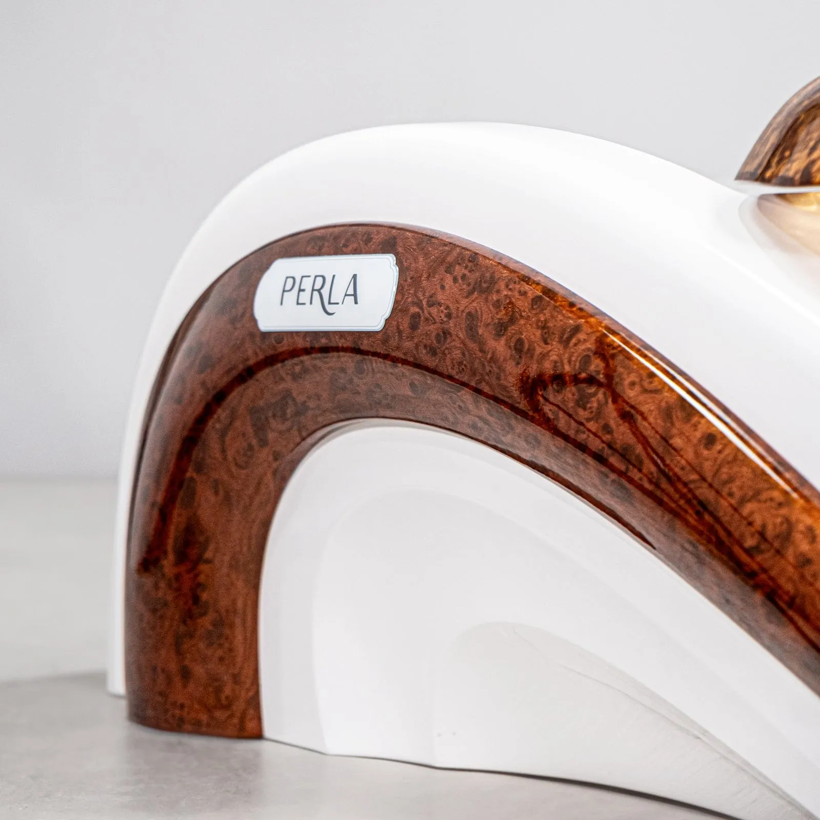 PERLA Shiatsulogic LX Pedicure Chair